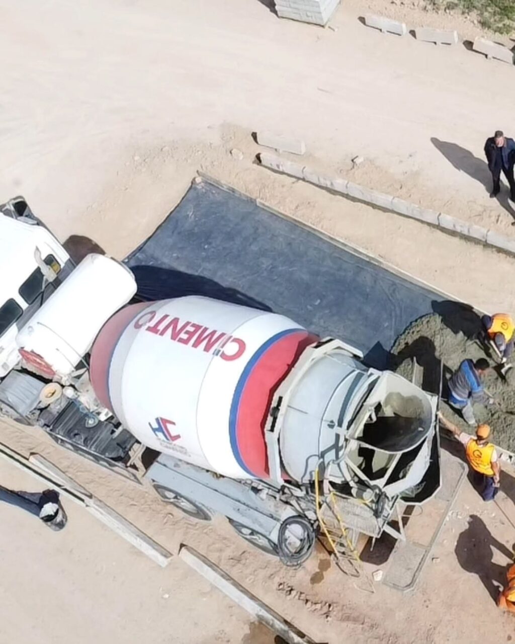 Instagram post from gra_ce_obras. This post is in position 2.