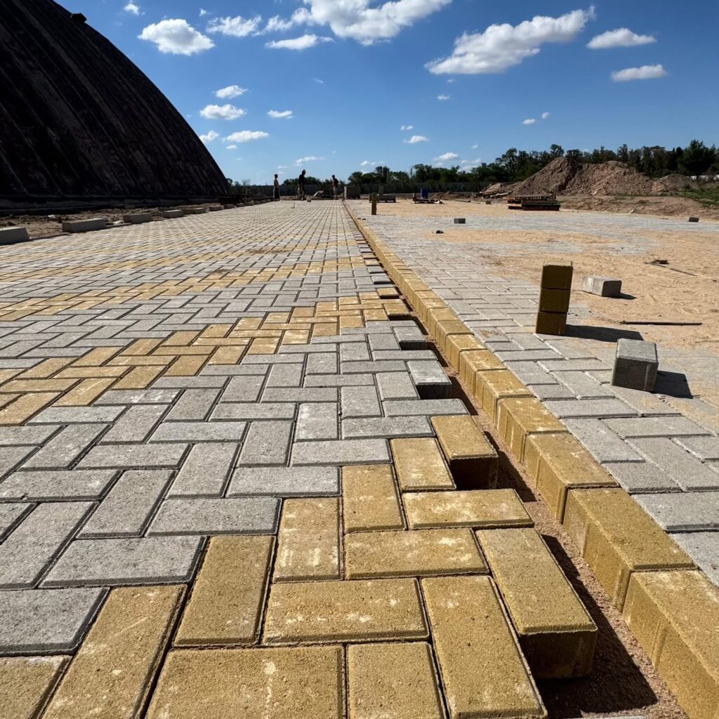 Instagram post from gra_ce_obras. This post is in position 1.