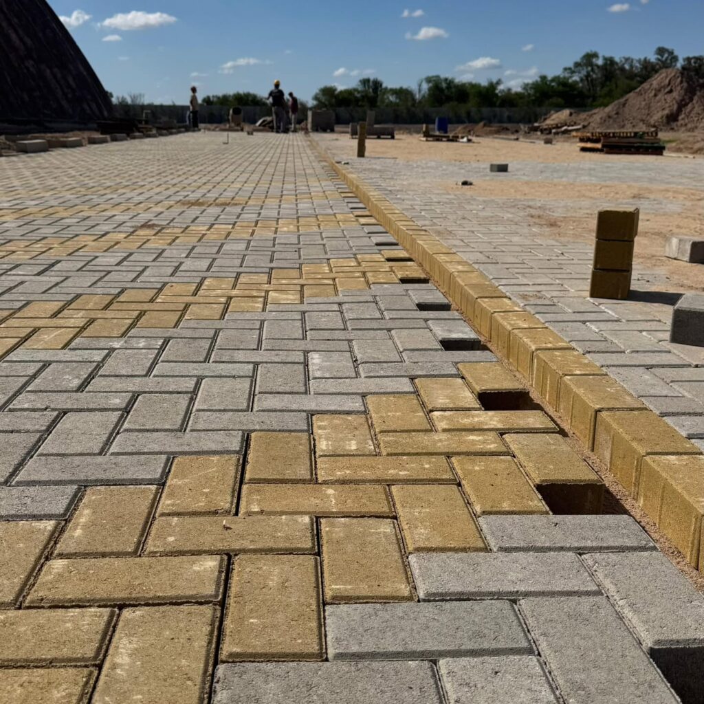 Instagram post from gra_ce_obras. This post is in position 4.