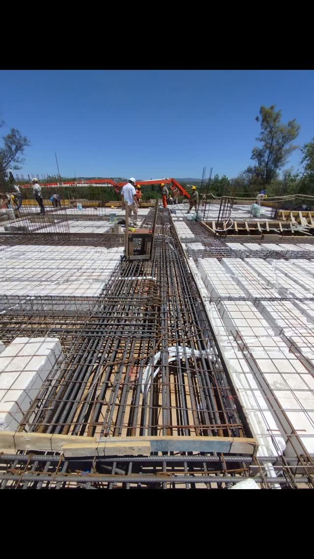 Instagram post from gra_ce_obras. This post is in position 1.